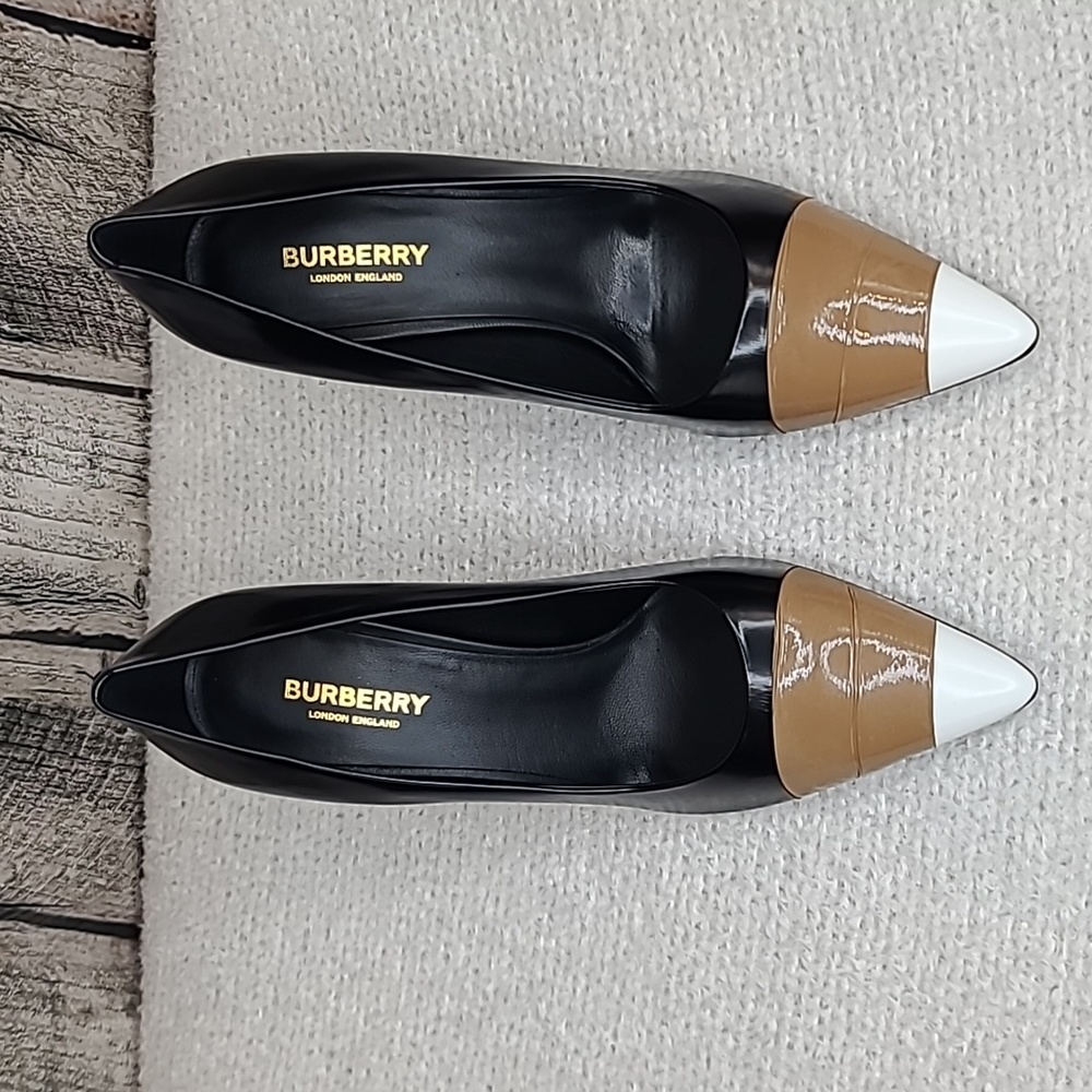 Burberry Lux ALF Annalise 90 Patent Leather Pump Black/Tan/White Cap Toe NWT/NIB
